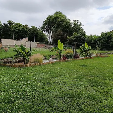 Charmante Petite Maison A La Campagne Soulanges