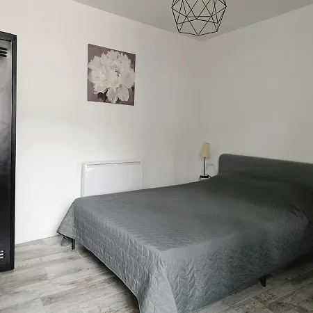 Charmante Petite Maison A La Campagne